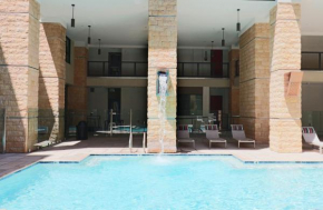Scottsdale's Paragon-Walkable Area - King Bed - G4004